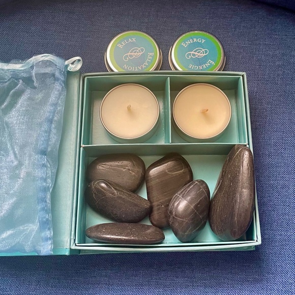 NIB Avon Spa Finder Stone Therapy Gift Set - Picture 4 of 5